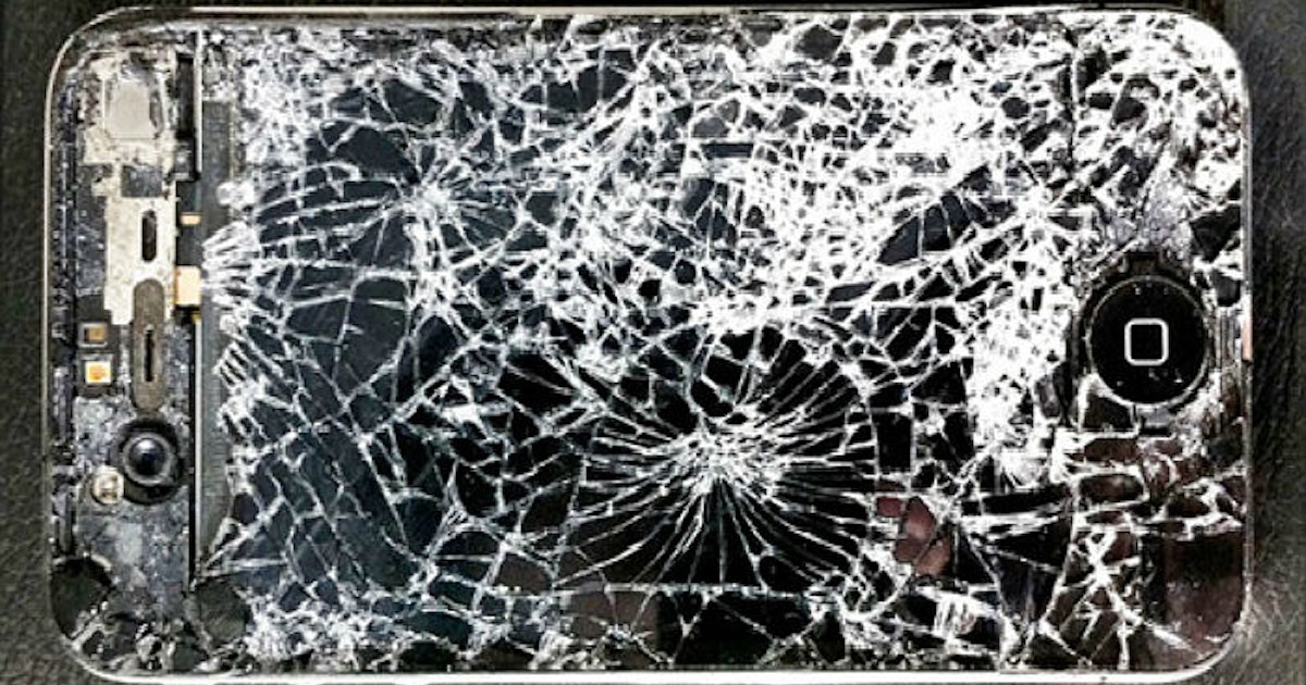 A guide to cell phone insurance | WhistleOut