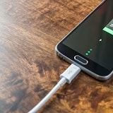 iPhrozen? How to reset an unresponsive iPhone - WhistleOut