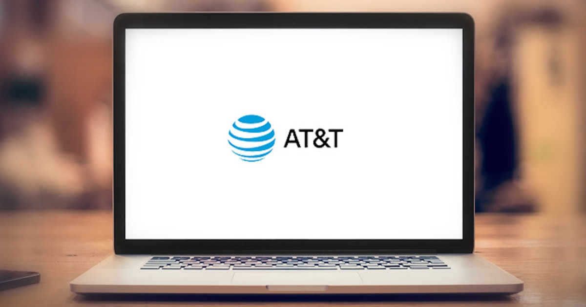 AT&T Deals & Promotions 2025 WhistleOut