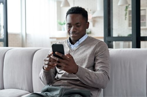 How to Take a Screenshot on an iPhone 