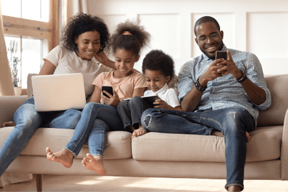 Enjoy Multiline Savings with Mint Mobile Modern Family Plans WhistleOut