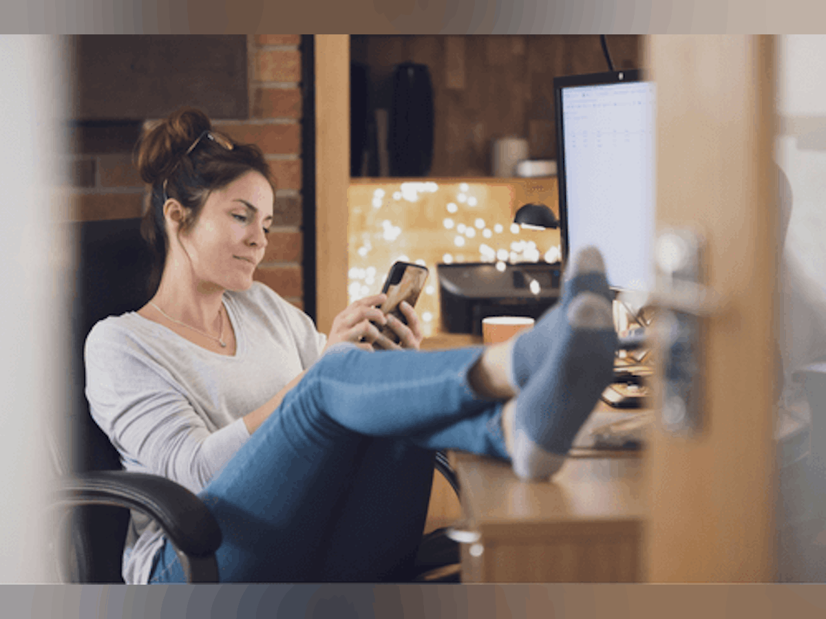 Cell phone and internet bundles deals