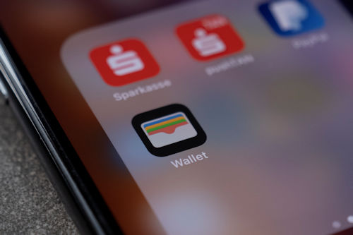 How to Transfer Apple Cash to Your Bank Account or Debit Card