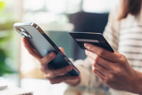 Is Shopping on Instagram Safe? 