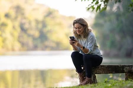 Total Wireless Review 