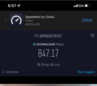 847Mbps download speed on Verizon 5G UW network.