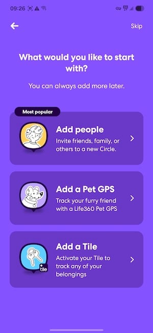 Life360 options screen showing different ways to add members including contacts, link and QR code
