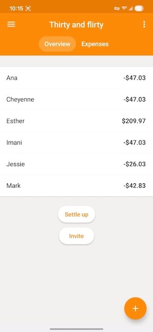 Splid create a group screen showing how to name the group and add trip members by contact or code