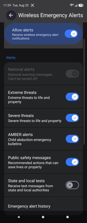 Galaxy Z Fold5 Wireless Emergency Alerts screen showing individual toggles for extreme threats, severe threats, and AMBER alerts.